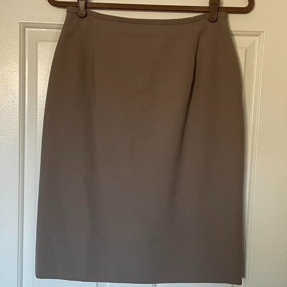 Jones New York Dresses & Skirts - Jones New York 100% Wool Pencil Skirt